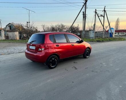 Красный Шевроле Авео, объемом двигателя 1.5 л и пробегом 366 тыс. км за 2000 $, фото 1 на Automoto.ua