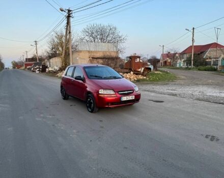 Красный Шевроле Авео, объемом двигателя 1.5 л и пробегом 366 тыс. км за 2000 $, фото 4 на Automoto.ua