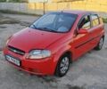 Красный Шевроле Авео, объемом двигателя 1.5 л и пробегом 288 тыс. км за 2608 $, фото 1 на Automoto.ua