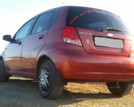 Красный Шевроле Авео, объемом двигателя 1.5 л и пробегом 190 тыс. км за 2800 $, фото 3 на Automoto.ua
