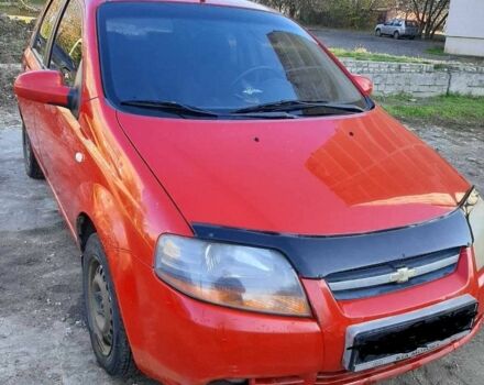 Красный Шевроле Авео, объемом двигателя 1.5 л и пробегом 179 тыс. км за 1800 $, фото 1 на Automoto.ua
