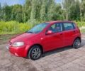 Красный Шевроле Авео, объемом двигателя 1.5 л и пробегом 316 тыс. км за 2300 $, фото 4 на Automoto.ua