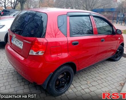 Красный Шевроле Авео, объемом двигателя 1.5 л и пробегом 420 тыс. км за 3350 $, фото 1 на Automoto.ua