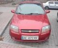 Червоний Шевроле Авео, об'ємом двигуна 1.5 л та пробігом 420 тис. км за 3350 $, фото 1 на Automoto.ua