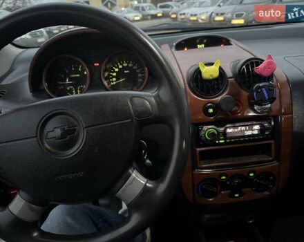 Красный Шевроле Авео, объемом двигателя 1.5 л и пробегом 290 тыс. км за 1680 $, фото 31 на Automoto.ua