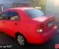 Красный Шевроле Авео, объемом двигателя 1.5 л и пробегом 350 тыс. км за 1200 $, фото 2 на Automoto.ua