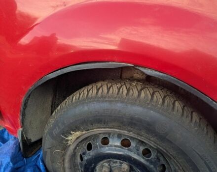 Красный Шевроле Авео, объемом двигателя 1.5 л и пробегом 150 тыс. км за 1300 $, фото 1 на Automoto.ua