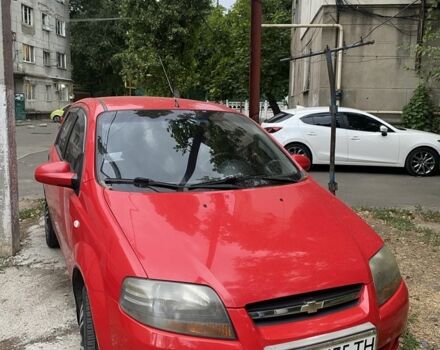 Красный Шевроле Авео, объемом двигателя 1.5 л и пробегом 190 тыс. км за 2900 $, фото 3 на Automoto.ua