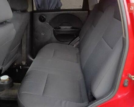 Червоний Шевроле Авео, об'ємом двигуна 0 л та пробігом 200 тис. км за 2100 $, фото 3 на Automoto.ua