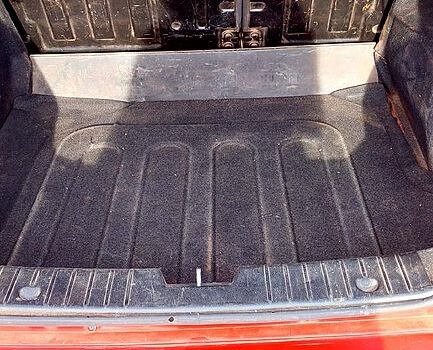 Червоний Шевроле Авео, об'ємом двигуна 1.5 л та пробігом 317 тис. км за 1300 $, фото 5 на Automoto.ua