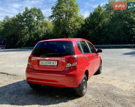 Красный Шевроле Авео, объемом двигателя 1.5 л и пробегом 224 тыс. км за 2250 $, фото 5 на Automoto.ua