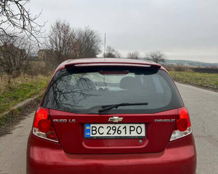 Красный Шевроле Авео, объемом двигателя 1.5 л и пробегом 222 тыс. км за 1850 $, фото 3 на Automoto.ua
