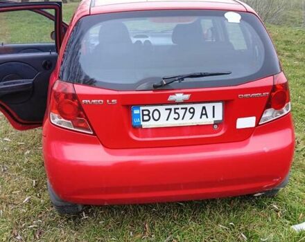 Красный Шевроле Авео, объемом двигателя 1.5 л и пробегом 242 тыс. км за 2550 $, фото 3 на Automoto.ua