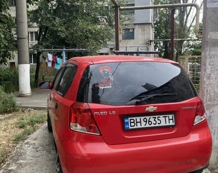 Красный Шевроле Авео, объемом двигателя 1.5 л и пробегом 190 тыс. км за 2900 $, фото 4 на Automoto.ua
