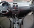 Красный Шевроле Авео, объемом двигателя 1.5 л и пробегом 135 тыс. км за 3650 $, фото 20 на Automoto.ua