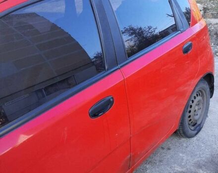 Красный Шевроле Авео, объемом двигателя 1.5 л и пробегом 179 тыс. км за 1800 $, фото 3 на Automoto.ua