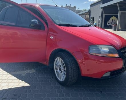 Шевроле Авео 2006 в Кропивницком (Кировограде) на Automoto.ua Красный Шевроле Авео, объемом двигателя 1.5 л и пробегом 200 тыс. км за 2500 $, фото 7 на Automoto.ua