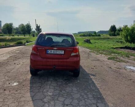 Красный Шевроле Авео, объемом двигателя 1.5 л и пробегом 316 тыс. км за 2300 $, фото 5 на Automoto.ua