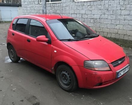 Красный Шевроле Авео, объемом двигателя 1.5 л и пробегом 280 тыс. км за 1300 $, фото 1 на Automoto.ua