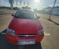 Красный Шевроле Авео, объемом двигателя 1.5 л и пробегом 120 тыс. км за 2900 $, фото 1 на Automoto.ua