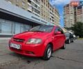 Червоний Шевроле Авео, об'ємом двигуна 1.5 л та пробігом 127 тис. км за 3200 $, фото 1 на Automoto.ua