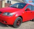 Червоний Шевроле Авео, об'ємом двигуна 1.5 л та пробігом 215 тис. км за 2600 $, фото 1 на Automoto.ua