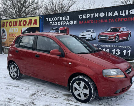 Красный Шевроле Авео, объемом двигателя 1.5 л и пробегом 110 тыс. км за 3200 $, фото 1 на Automoto.ua