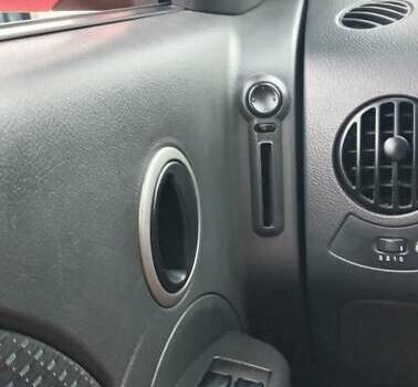 Красный Шевроле Авео, объемом двигателя 1.1 л и пробегом 111 тыс. км за 4000 $, фото 17 на Automoto.ua