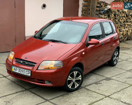 Червоний Шевроле Авео, об'ємом двигуна 1.5 л та пробігом 108 тис. км за 2950 $, фото 3 на Automoto.ua