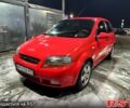 Красный Шевроле Авео, объемом двигателя 1.5 л и пробегом 304 тыс. км за 2500 $, фото 1 на Automoto.ua