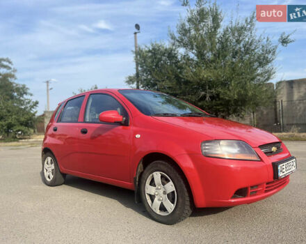Красный Шевроле Авео, объемом двигателя 1.5 л и пробегом 177 тыс. км за 3600 $, фото 1 на Automoto.ua