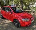 Красный Шевроле Авео, объемом двигателя 1.5 л и пробегом 202 тыс. км за 3550 $, фото 8 на Automoto.ua