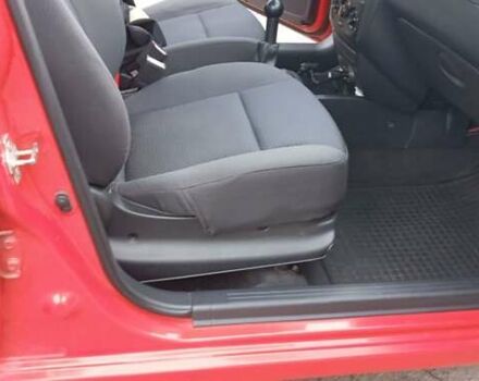 Красный Шевроле Авео, объемом двигателя 1.1 л и пробегом 111 тыс. км за 4000 $, фото 21 на Automoto.ua