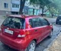Красный Шевроле Авео, объемом двигателя 1.5 л и пробегом 110 тыс. км за 3000 $, фото 2 на Automoto.ua