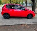 Красный Шевроле Авео, объемом двигателя 1.5 л и пробегом 142 тыс. км за 4200 $, фото 2 на Automoto.ua