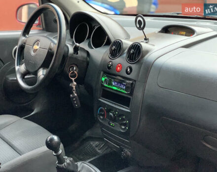 Червоний Шевроле Авео, об'ємом двигуна 1.5 л та пробігом 108 тис. км за 2950 $, фото 54 на Automoto.ua