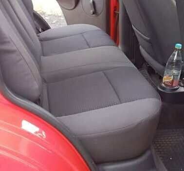 Красный Шевроле Авео, объемом двигателя 1.1 л и пробегом 111 тыс. км за 4000 $, фото 10 на Automoto.ua