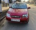 Красный Шевроле Авео, объемом двигателя 1.5 л и пробегом 150 тыс. км за 3800 $, фото 1 на Automoto.ua