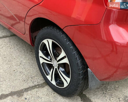 Червоний Шевроле Авео, об'ємом двигуна 1.5 л та пробігом 108 тис. км за 2950 $, фото 34 на Automoto.ua