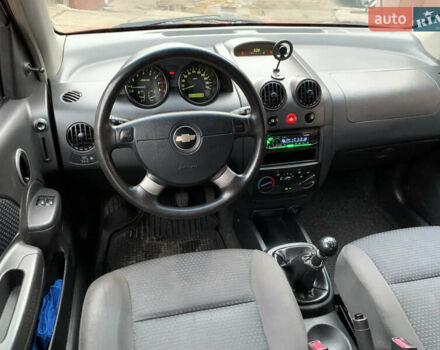 Червоний Шевроле Авео, об'ємом двигуна 1.5 л та пробігом 108 тис. км за 2950 $, фото 69 на Automoto.ua