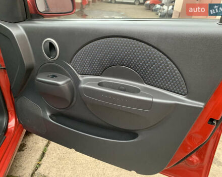 Червоний Шевроле Авео, об'ємом двигуна 1.5 л та пробігом 108 тис. км за 2950 $, фото 55 на Automoto.ua