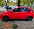 Красный Шевроле Авео, объемом двигателя 1.5 л и пробегом 142 тыс. км за 4200 $, фото 3 на Automoto.ua