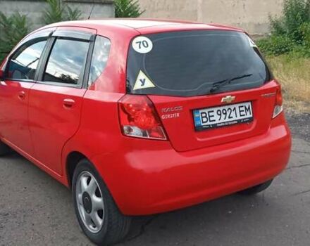 Красный Шевроле Авео, объемом двигателя 1.1 л и пробегом 111 тыс. км за 4000 $, фото 2 на Automoto.ua