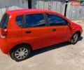 Красный Шевроле Авео, объемом двигателя 1.5 л и пробегом 340 тыс. км за 2300 $, фото 1 на Automoto.ua