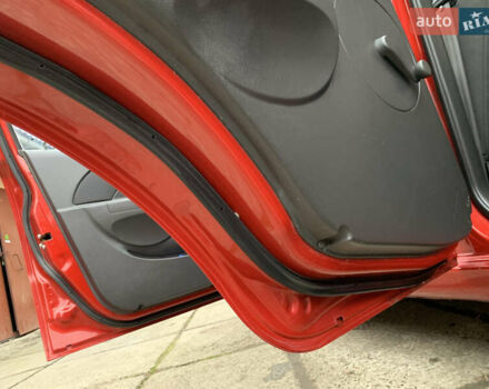 Червоний Шевроле Авео, об'ємом двигуна 1.5 л та пробігом 108 тис. км за 2950 $, фото 43 на Automoto.ua