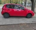 Червоний Шевроле Авео, об'ємом двигуна 1.5 л та пробігом 147 тис. км за 4200 $, фото 3 на Automoto.ua