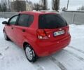 Красный Шевроле Авео, объемом двигателя 1.5 л и пробегом 200 тыс. км за 2650 $, фото 1 на Automoto.ua