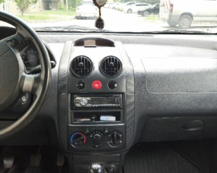 Червоний Шевроле Авео, об'ємом двигуна 1.5 л та пробігом 165 тис. км за 3200 $, фото 6 на Automoto.ua