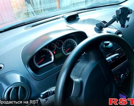 Червоний Шевроле Авео, об'ємом двигуна 1.5 л та пробігом 103 тис. км за 3500 $, фото 4 на Automoto.ua