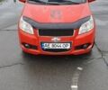 Красный Шевроле Авео, объемом двигателя 1.2 л и пробегом 240 тыс. км за 3800 $, фото 2 на Automoto.ua